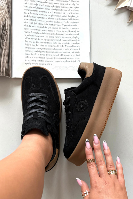 Naiste sportlikud kingad platvormiga "Big Star" SS274761 musta värviga