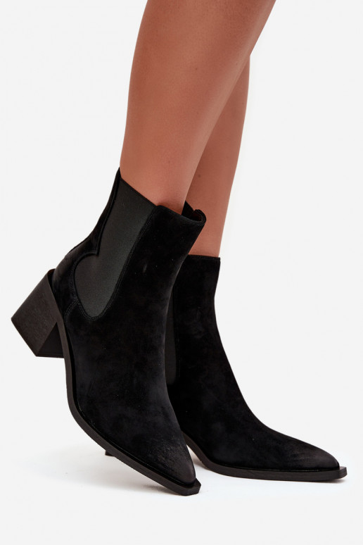 Nahk-zomšist saapad sooja voodriga seest Artiker 57C0049 musta värvi