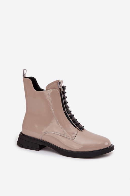 Naiste saapad naturaalsetest nahast lakiefektiga D&A MR52-108 liivavärvi