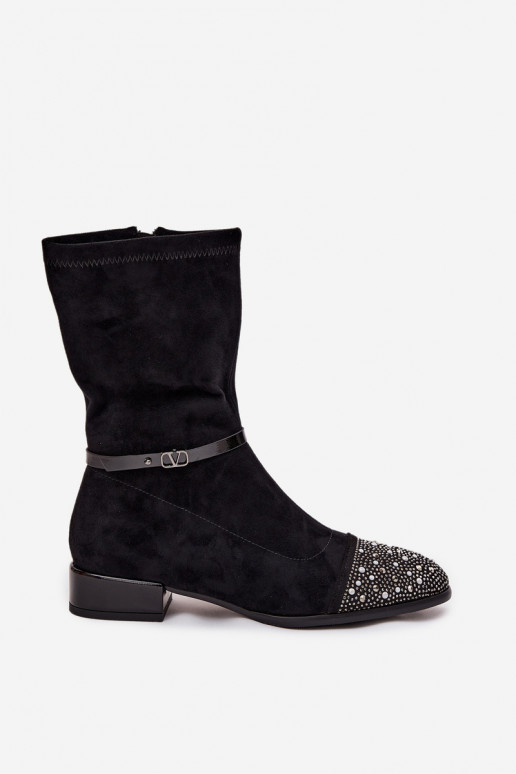 Naiste saapad madala kontsaga kaunistuse ja rihmadega D&A MR52-165 musta värvi