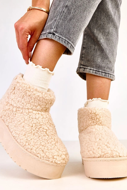 Lasso liivakarva lumebootsid...