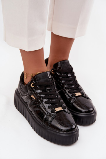 Lakitud naiste spordijalatsid platvormiga Lee Cooper LCJ-25-09-3870 must