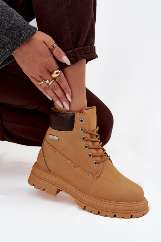 voodriga jalanõud Pealiste omad Lossi juurde pruunid värvi Selinda voodriga jalanõud Pealiste omad Lossi juurde pruunid värvi Selinda