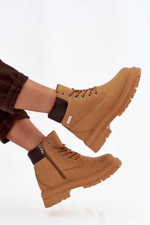 voodriga jalanõud Pealiste omad Lossi juurde pruunid värvi Selinda voodriga jalanõud Pealiste omad Lossi juurde pruunid värvi Selinda