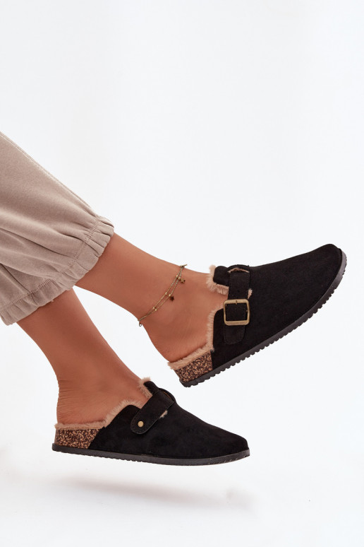 Sussid Puukingad Pealiste omad voodriga karusnahaga neetide ja pandlaga msuud Sylisse Sussid Puukingad Pealiste omad voodriga karusnahaga neetide ja pandlaga msuud Sylisse