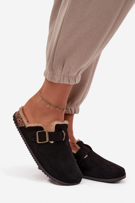 Sussid Puukingad Pealiste omad voodriga karusnahaga neetide ja pandlaga msuud Sylisse Sussid Puukingad Pealiste omad voodriga karusnahaga neetide ja pandlaga msuud Sylisse