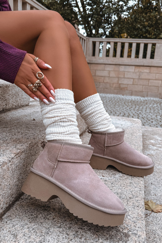 nööpidega lumesaapad Pealiste omadPealturalnego seemisnakhsedu voodriga karusnahaga Khakivärvi Milora nööpidega lumesaapad Pealiste omadPealturalnego seemisnakhsedu voodriga karusnahaga Khakivärvi Milora