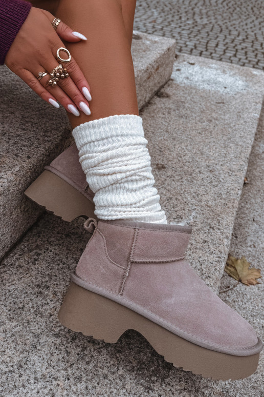 nööpidega lumesaapad Pealiste omadPealturalnego seemisnakhsedu voodriga karusnahaga Khakivärvi Milora nööpidega lumesaapad Pealiste omadPealturalnego seemisnakhsedu voodriga karusnahaga Khakivärvi Milora