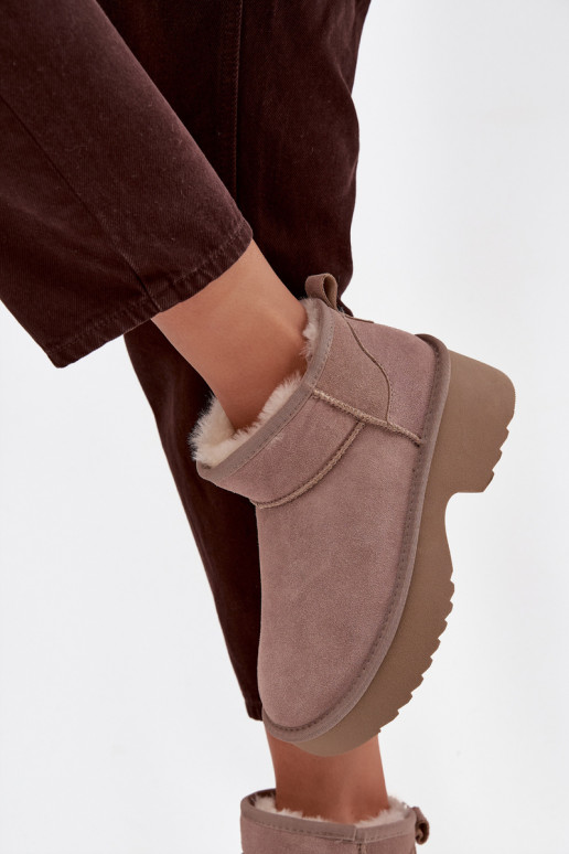 nööpidega lumesaapad Pealiste omadPealturalnego seemisnakhsedu voodriga karusnahaga Khakivärvi Milora nööpidega lumesaapad Pealiste omadPealturalnego seemisnakhsedu voodriga karusnahaga Khakivärvi Milora