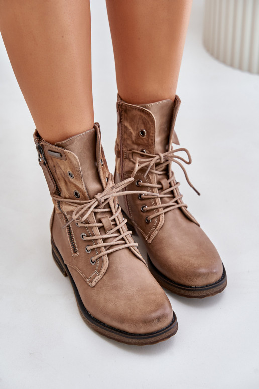 Stiilsed jalanõud beeži värvi Perfecto Stiilsed jalanõud beeži värvi Perfecto