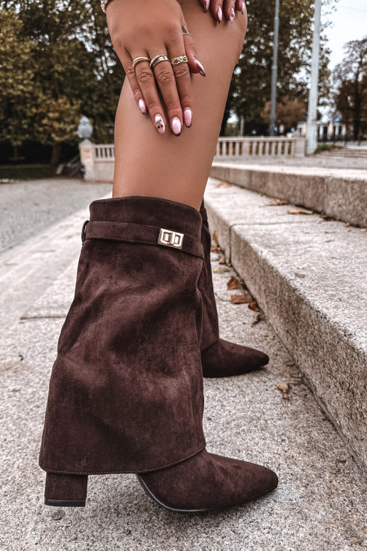 voodriga Pealiste poolsaapad dekoreeritud kontsaga Czekoladosissee Luvielle