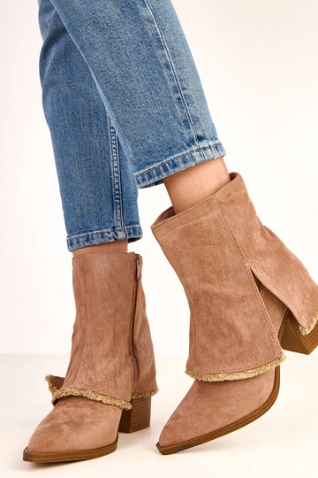 Kreemjad poolsaapad... 2