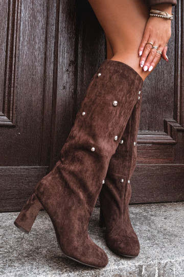 Pealiste pika säärega saapad kõrge jämeda kontsaga Koos Ornatei Detalami Czekoladosissee Lucinda 2