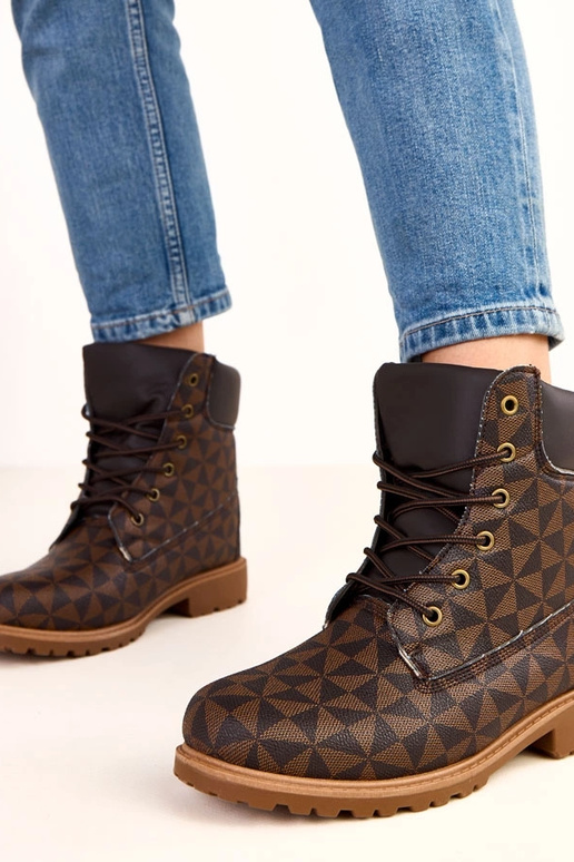 Must-pruunid tööjalatsid... Must-pruunid tööjalatsid...