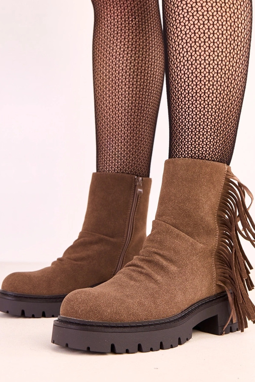 Kohvavärvi Silia saapad pomponidega... Kohvavärvi Silia saapad pomponidega...