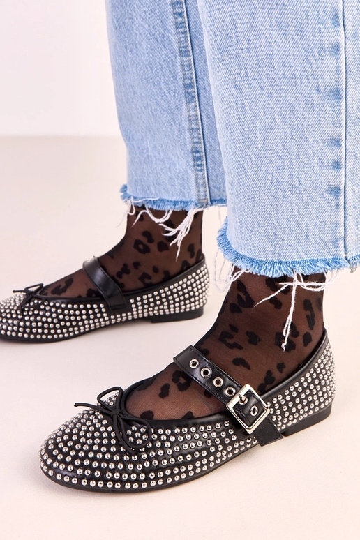 Must värvi Mylie balletikinguud... Must värvi Mylie balletikinguud...