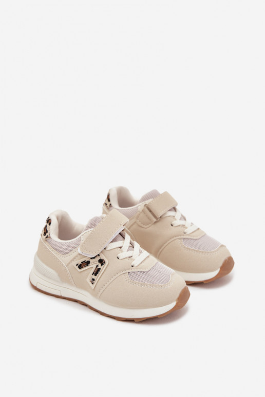 spordijalatsid Sneakers tüüpi jalanõud Laste jalanõud krõpsudega kinnitatav beeži värvi Galisse spordijalatsid Sneakers tüüpi jalanõud Laste jalanõud krõpsudega kinnitatav beeži värvi Galisse