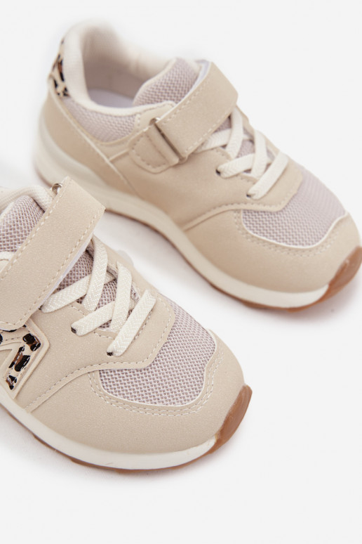 spordijalatsid Sneakers tüüpi jalanõud Laste jalanõud krõpsudega kinnitatav beeži värvi Galisse spordijalatsid Sneakers tüüpi jalanõud Laste jalanõud krõpsudega kinnitatav beeži värvi Galisse
