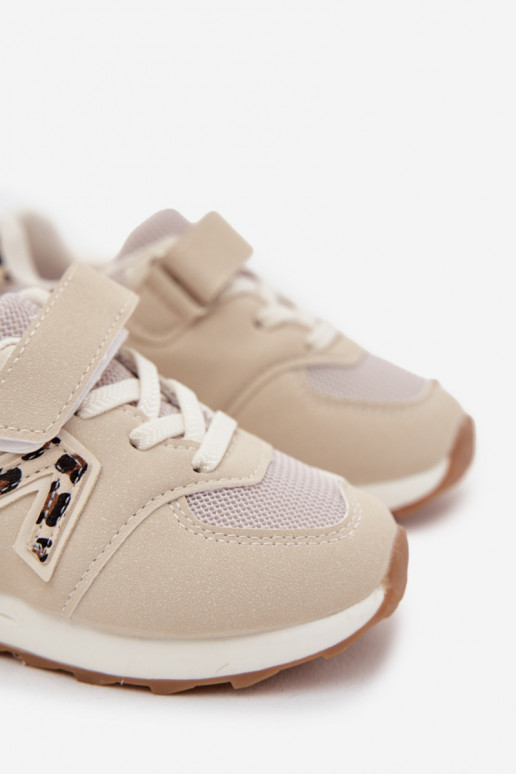 spordijalatsid Sneakers tüüpi jalanõud Laste jalanõud krõpsudega kinnitatav beeži värvi Galisse spordijalatsid Sneakers tüüpi jalanõud Laste jalanõud krõpsudega kinnitatav beeži värvi Galisse