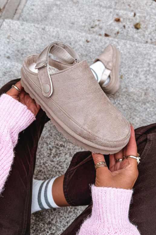 Azida beezid soojad siseriidega sussid platvormiga