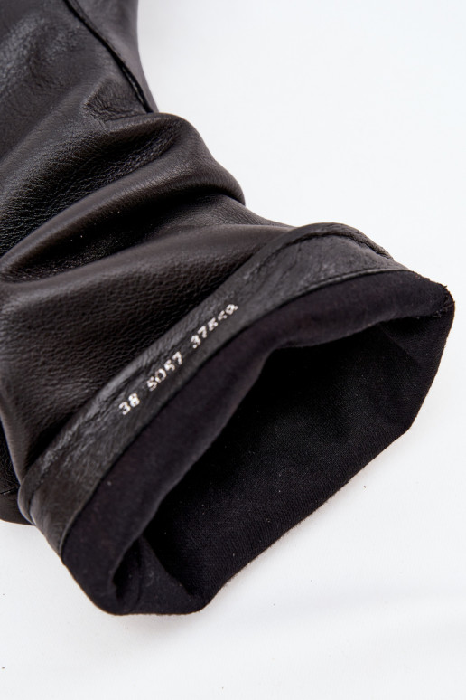 Pealiste omad Pealhk pika säärega saapad Sellel onciejka 05057-20 msuud Pealiste omad Pealhk pika säärega saapad Sellel onciejka 05057-20 msuud