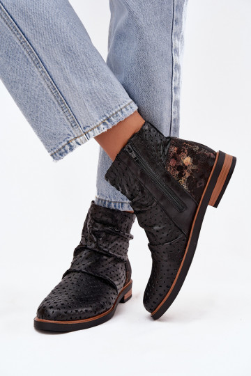 Pealhk Pealiste poolsaapad Ažuurse mustriga Sellel onciejka 05922-01 msuud