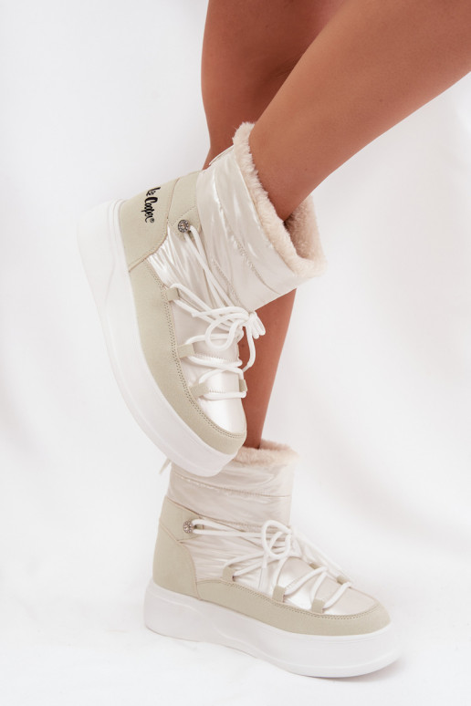 nööpidega lumesaapad Pealiste omad platvormiga Lee Cooper LCJ-25-03-3815 valget värvi nööpidega lumesaapad Pealiste omad platvormiga Lee Cooper LCJ-25-03-3815 valget värvi