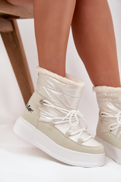 nööpidega lumesaapad Pealiste omad platvormiga Lee Cooper LCJ-25-03-3815 valget värvi