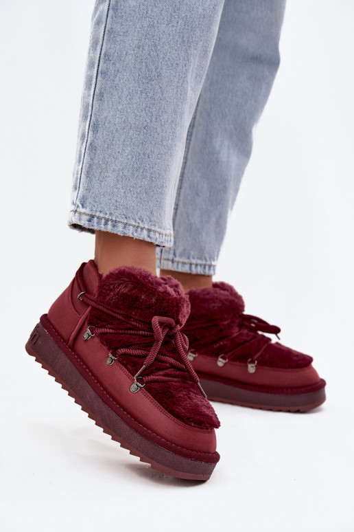 Sellel ondal nööpidega lumesaapad platvormiga karusnahaga D.Franklin DFSH370011 bordoo-värvi Sellel ondal nööpidega lumesaapad platvormiga karusnahaga D.Franklin DFSH370011 bordoo-värvi