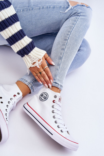 Pealiste omad Klassikalise mudeli vabaajajalatsi Big Star T274026 valget värvi