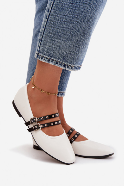 Baleriinad Pealiste omad Triipudega valget värvi Deliora