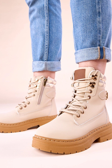 Beežid soojad traperid...