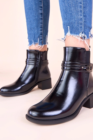 Mustad soojad saapad Nicha