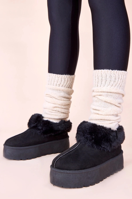 Mustad lume saapad karvaga Deesi