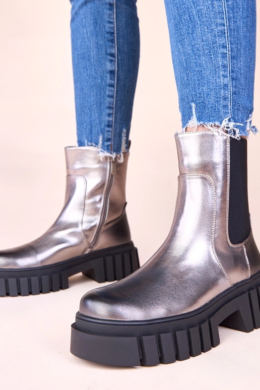 Hõbedased platvormsaapad elastse riba...