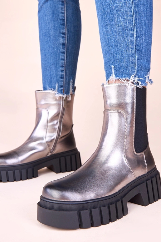 Hõbedased platvormsaapad elastse riba...