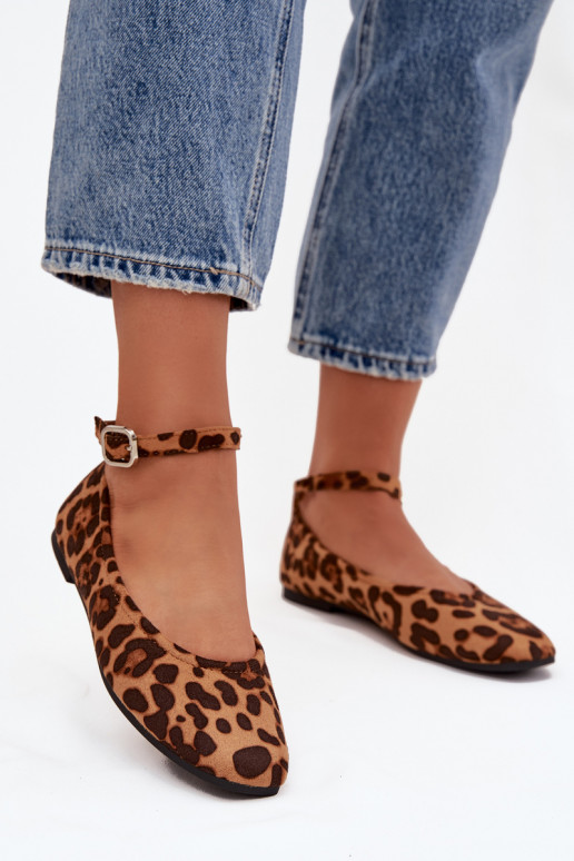 Baleriinad Pealiste omad rihmadega I neetide ja pandlaga leopardimustriga Janelor