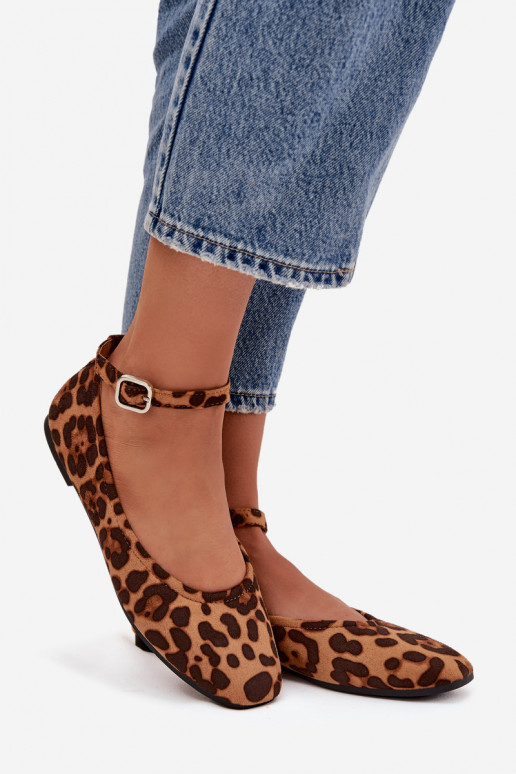 Baleriinad Pealiste omad rihmadega I neetide ja pandlaga leopardimustriga Janelor