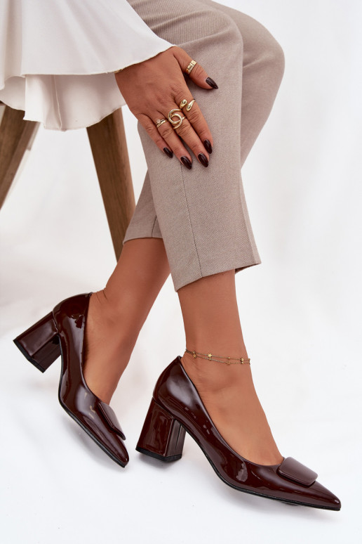 Laque Kingad kõrge jämeda kontsaga kaunistustega Czekoladosissee Isoline