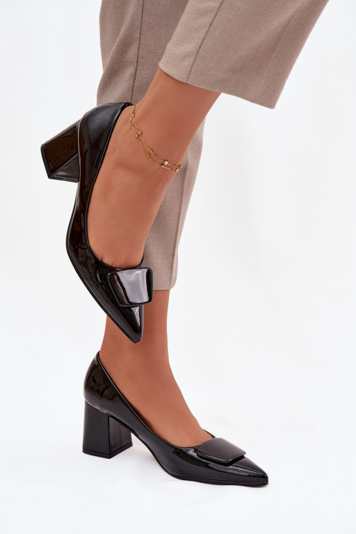 Laque Kingad kõrge jämeda kontsaga kaunistustega msuud Isoline