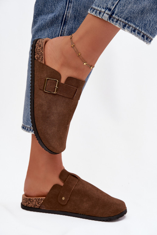 Sussid Puukingad Pealiste omad i platvormiga neetide ja pandlaga pruunid värvi Selio