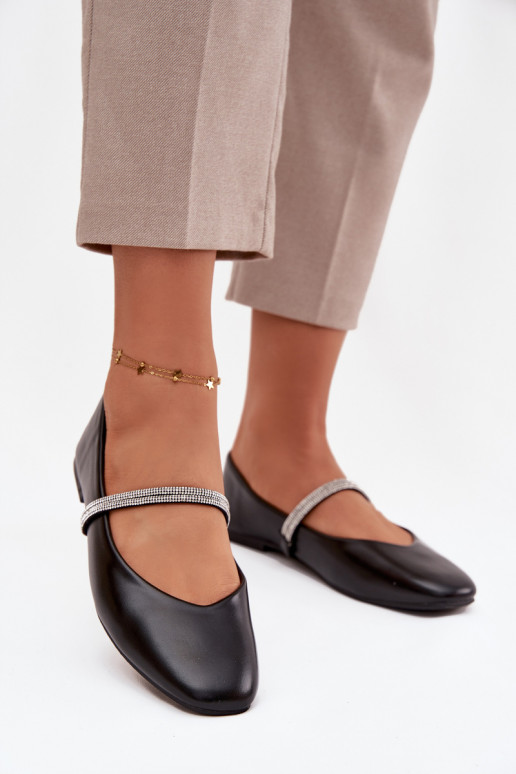 Baleriinad Pealiste omadBłyszczącymi Paskami msuud Ilirene