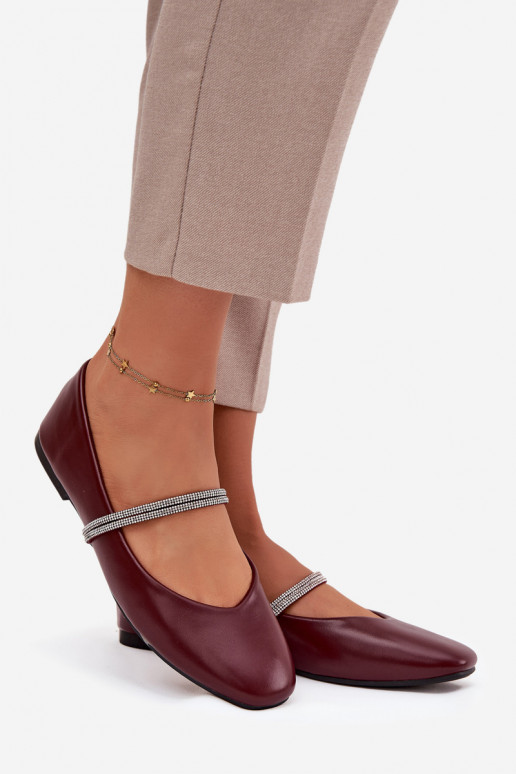 Baleriinad Pealiste omadBłyszczącymi Paskami bordoo-värvi Ilirene