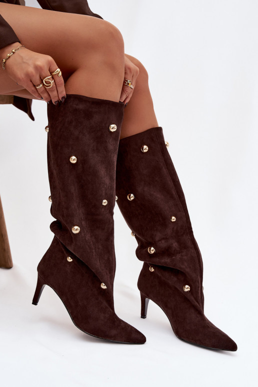 Slip-on naiste pika säärega saapad kõrge jämeda kontsaga Ze Kuldset värvimi Ozdobami Czekoladosissee Thaliane