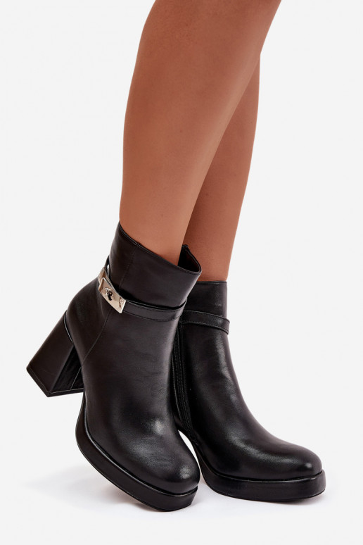 voodriga Pealiste poolsaapad dekoreeritud kontsaga msuud Giordina