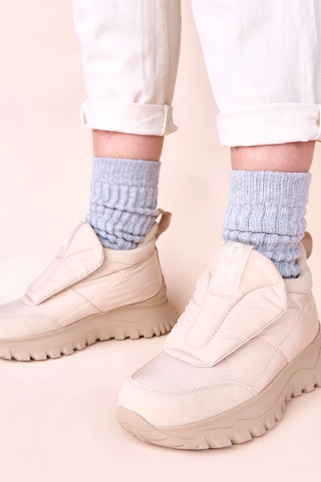 Liivakarva naiste lumekotid...