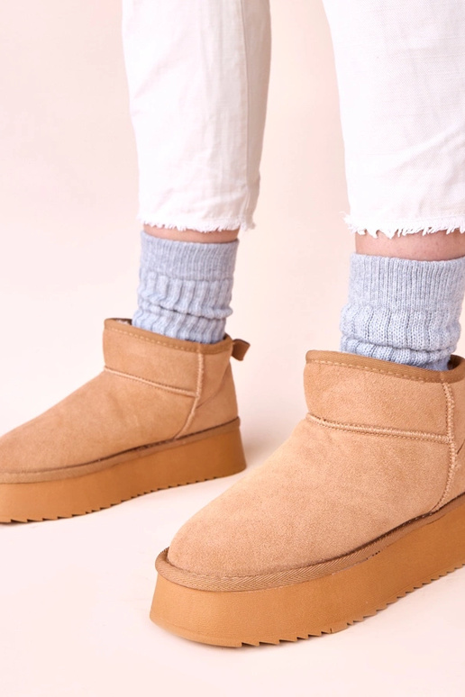 Pruunad lumekotid naturaalsest...