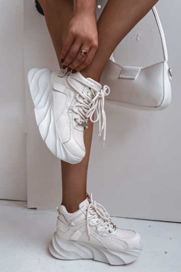 Naiste spordilised kingad naturaalsest nahast GOE SS2N4037 beež