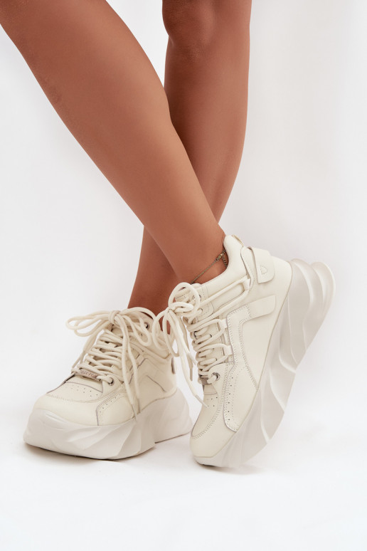 Naiste spordilised kingad naturaalsest nahast GOE SS2N4037 beež