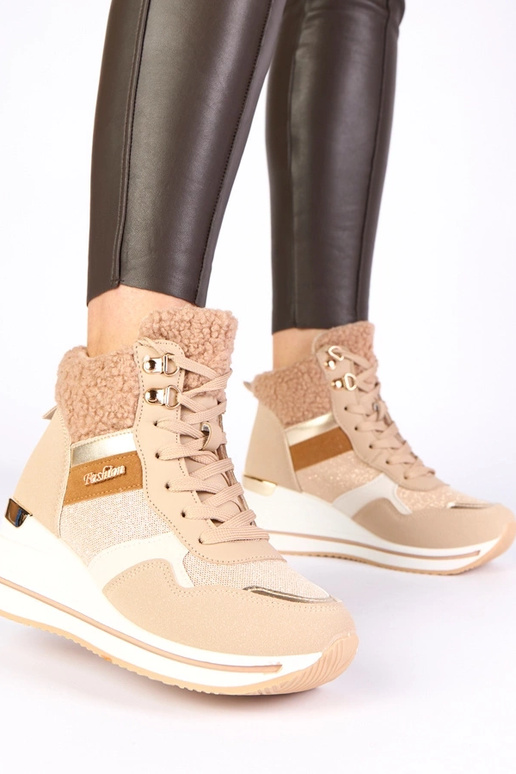 Kreemjas soojad lume jooksujalatsid...